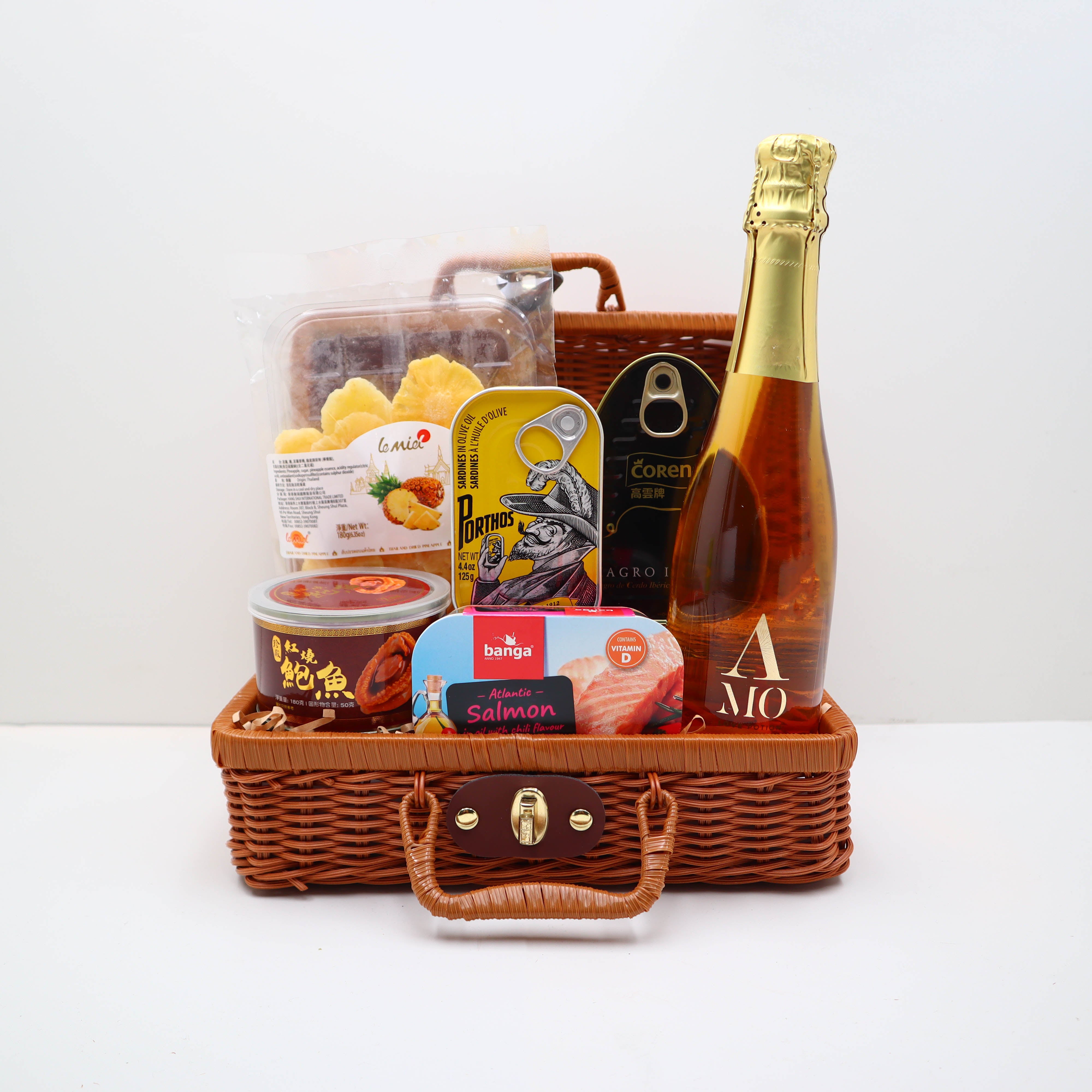 Gift <br> Hampers